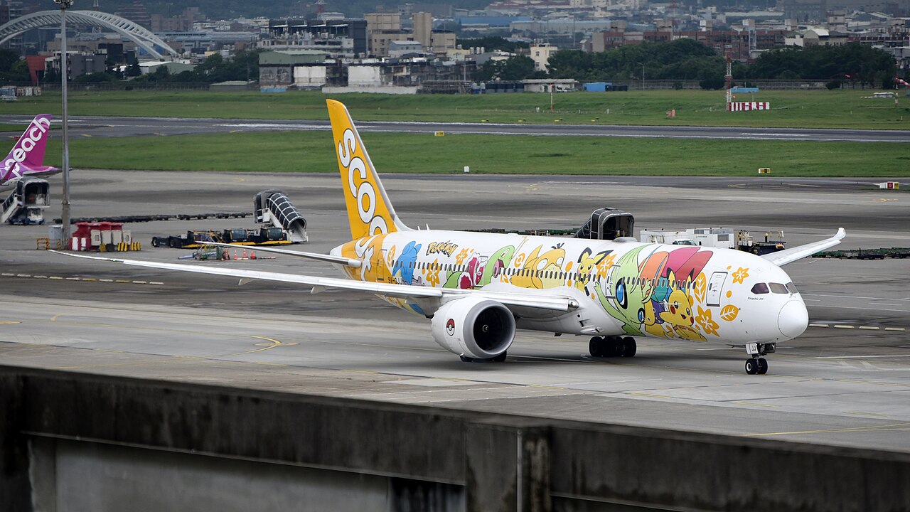 Scoot Pikachu Jet TR